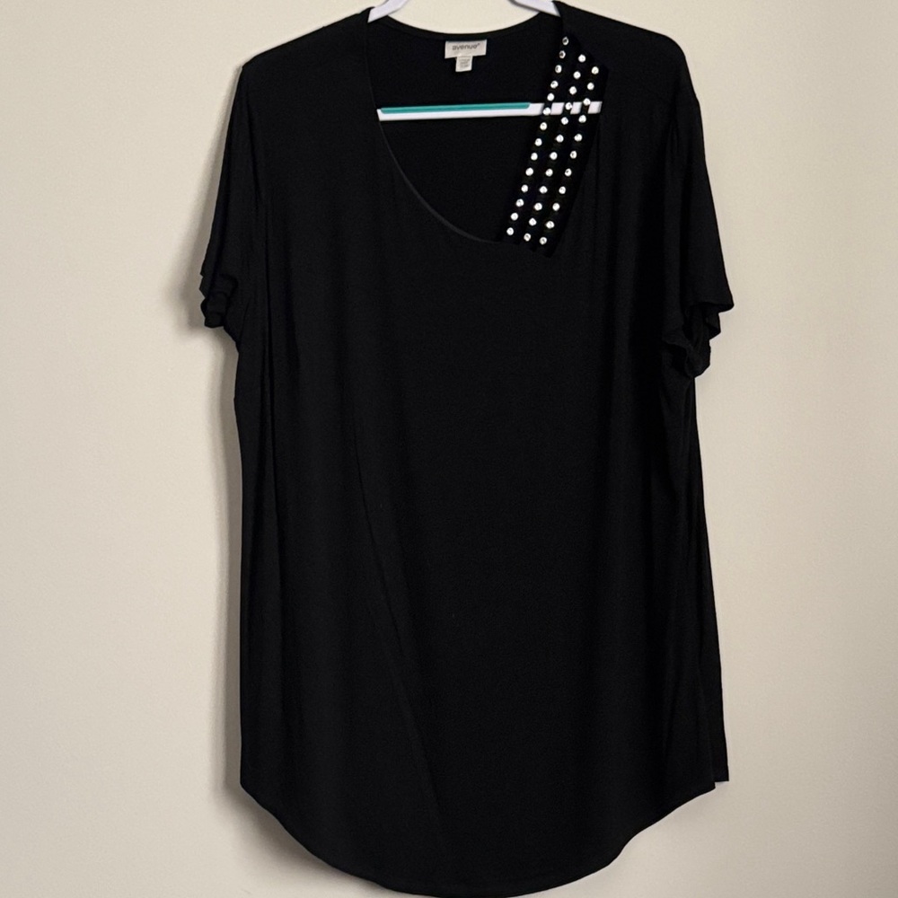 Avenue Black Scoop Neck Top with Stud Accent